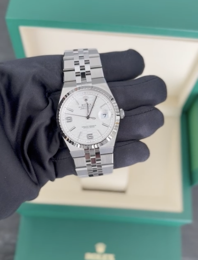 Rolex Land-Dweller